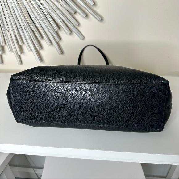 VALENTINO ROCKSTUD TOTE - Picture 10 of 11